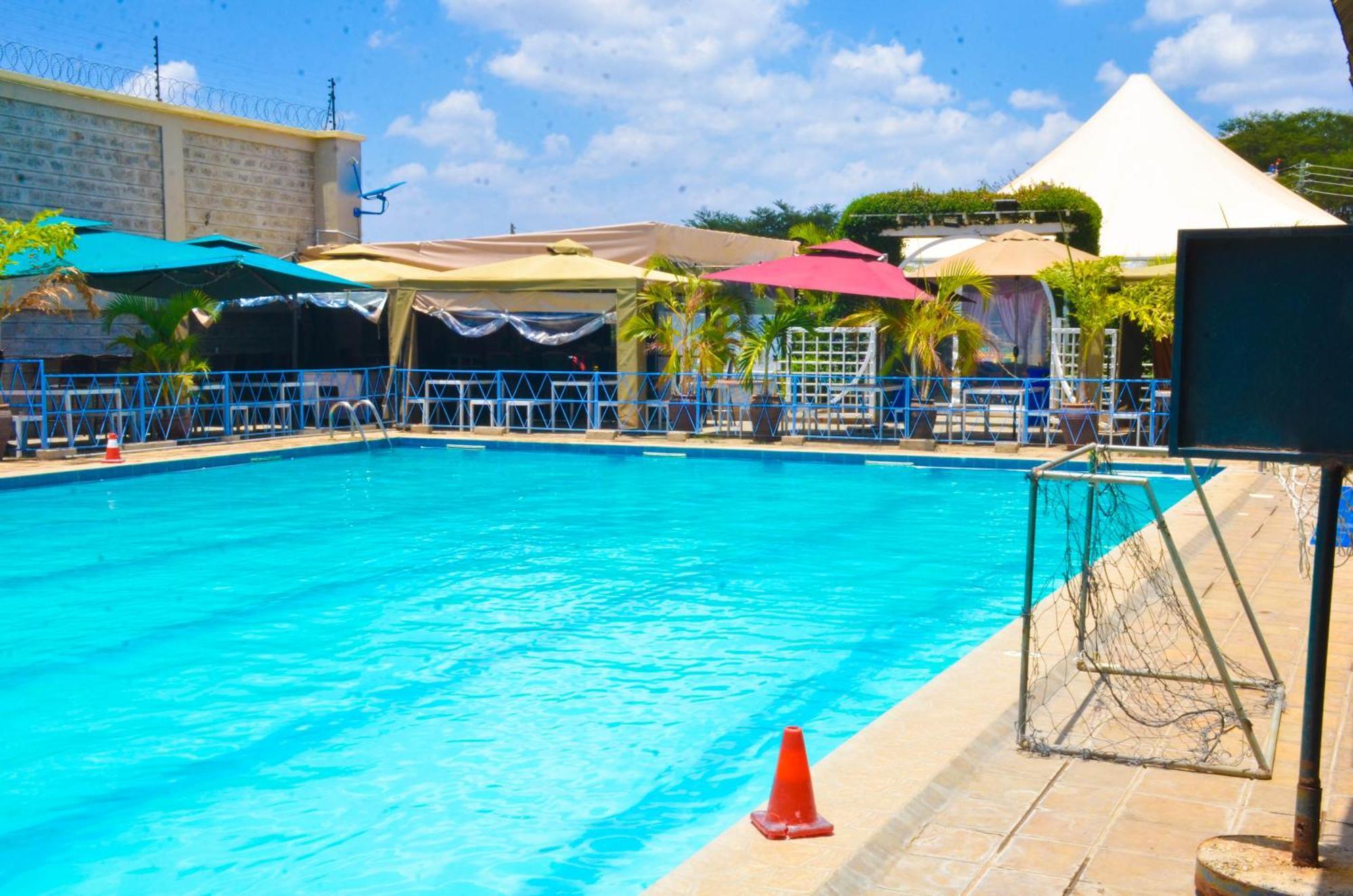 Gateway Bliss Gardens Hotell Ruiru Exteriör bild