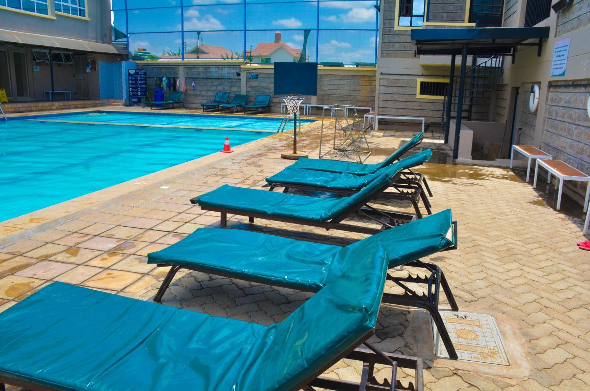 Gateway Bliss Gardens Hotell Ruiru Exteriör bild